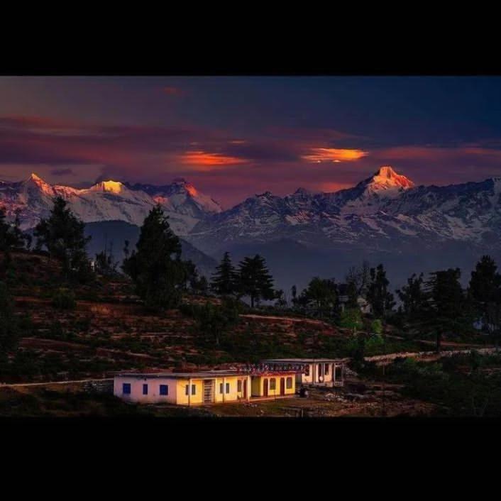 Shanti Home Stay Chaukori Exteriér fotografie